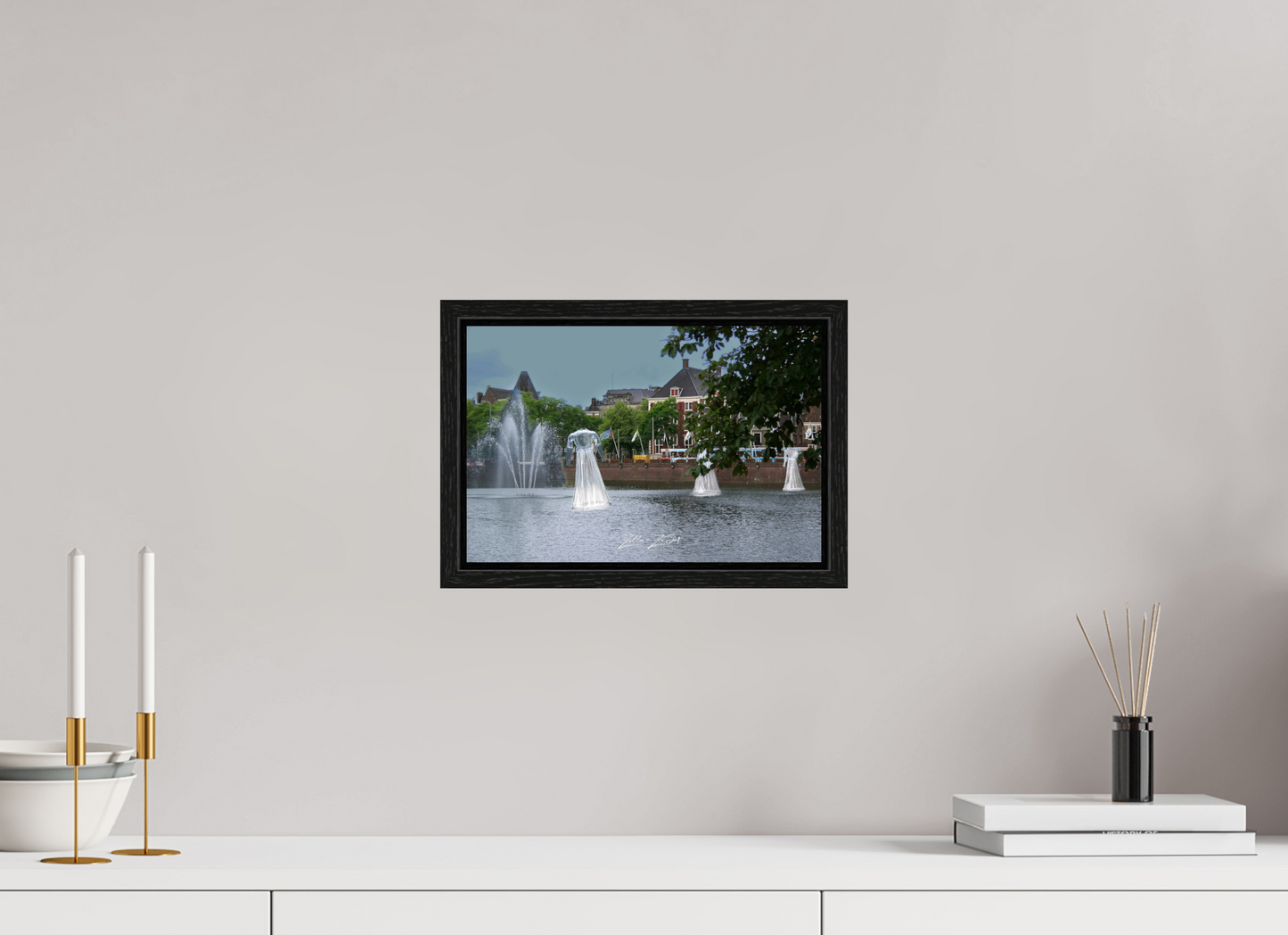 12 x 8″, Floater Frame Zillas Zoom Image 169