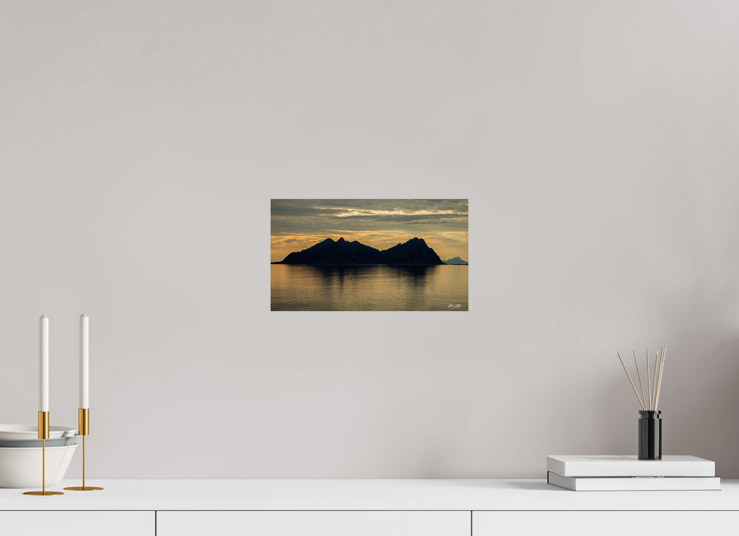 12 x 6.8″, Photo Print On Fuji Crystal DP II Zillas Zoom Image 189